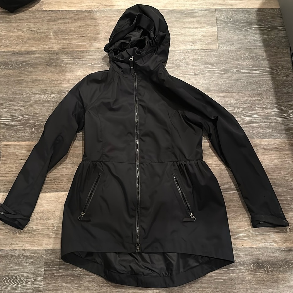 Lululemon Peplum rain jacket